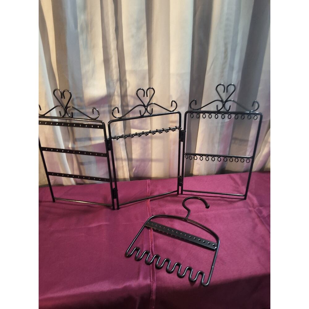 STANDING JEWELRY ORGANIZER/ W HANGER ORGANIZER, BLACK METAL